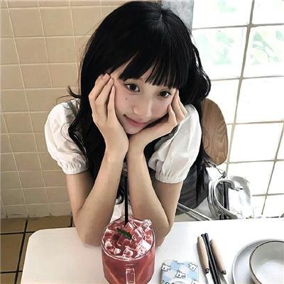 幽灵与未亡人